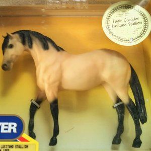 Breyer 1993 Fugir Cacador Lusitano Stallion in Box